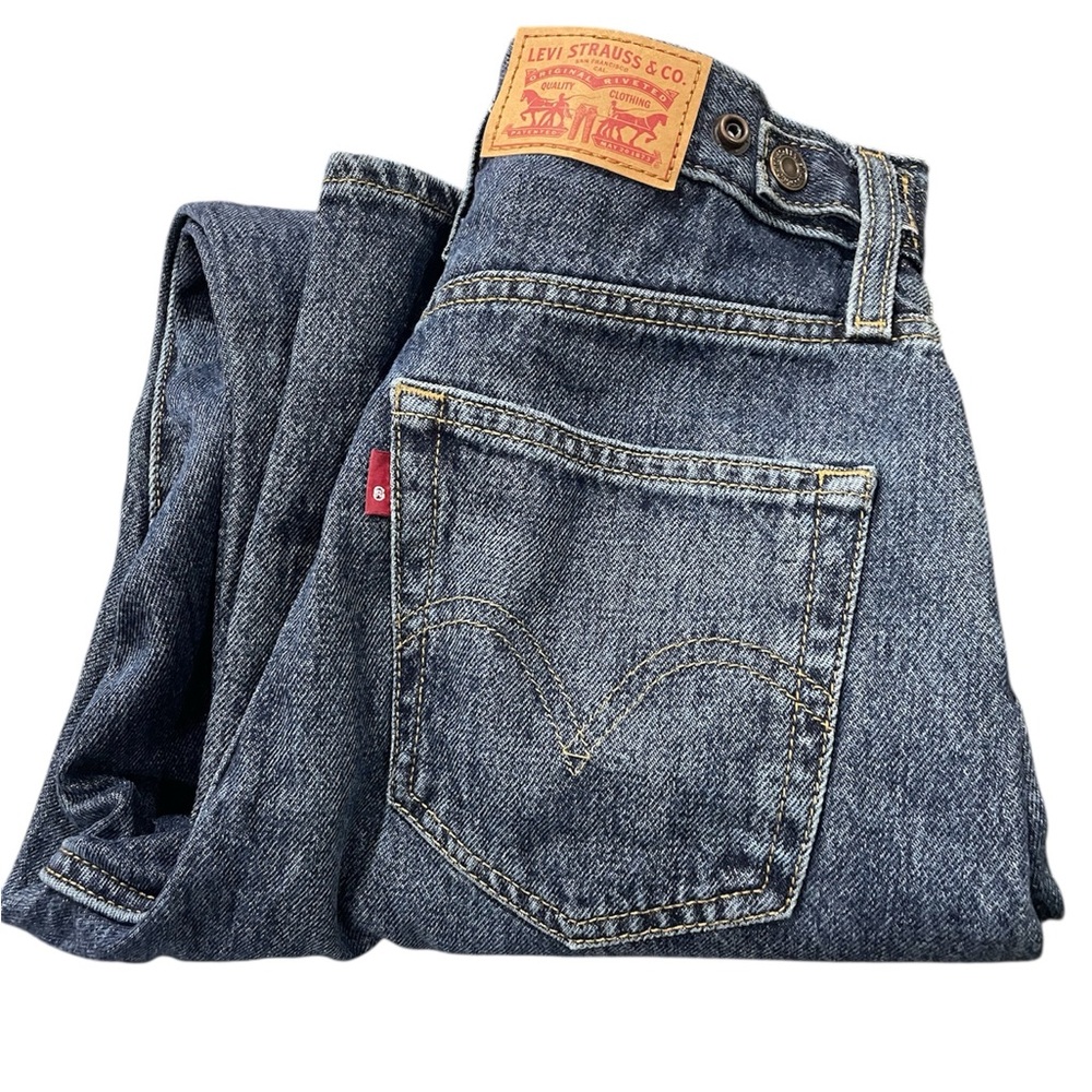 NWT Levi's Cinch Barrel Jeans - Picture 13 of 13